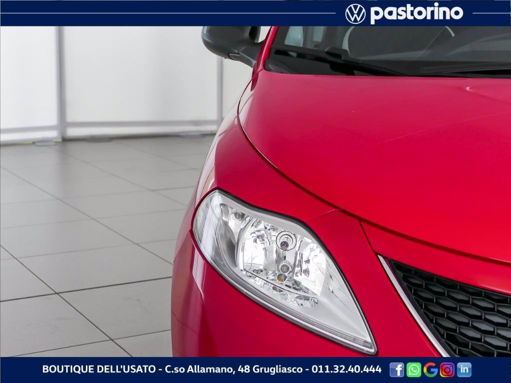 LANCIA YPSILON  1.2 GOLD 70CV